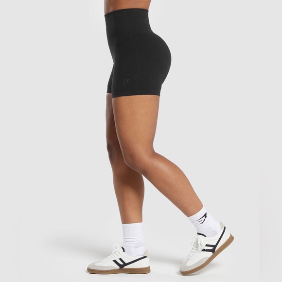 Gymshark Black Ribbed Cotton Seamless Shorts size XS EUC - Picture 3 of 11